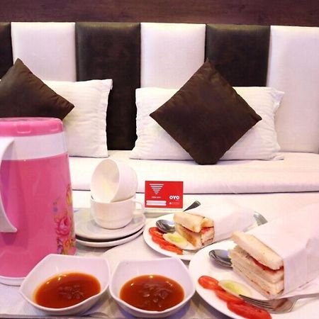 Hotel Ravi Residency Bharatpur Ngoại thất bức ảnh