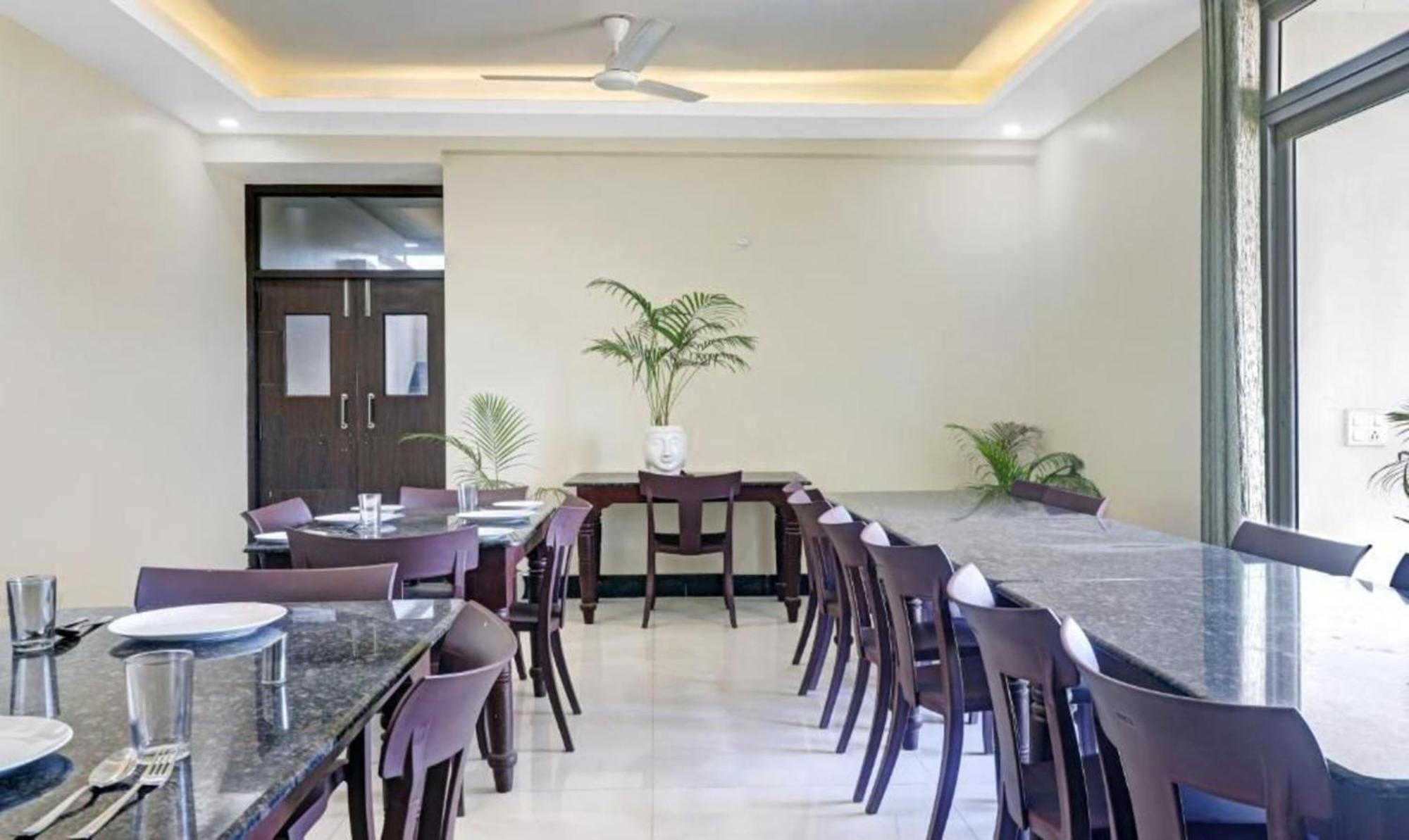 Hotel Ravi Residency Bharatpur Ngoại thất bức ảnh