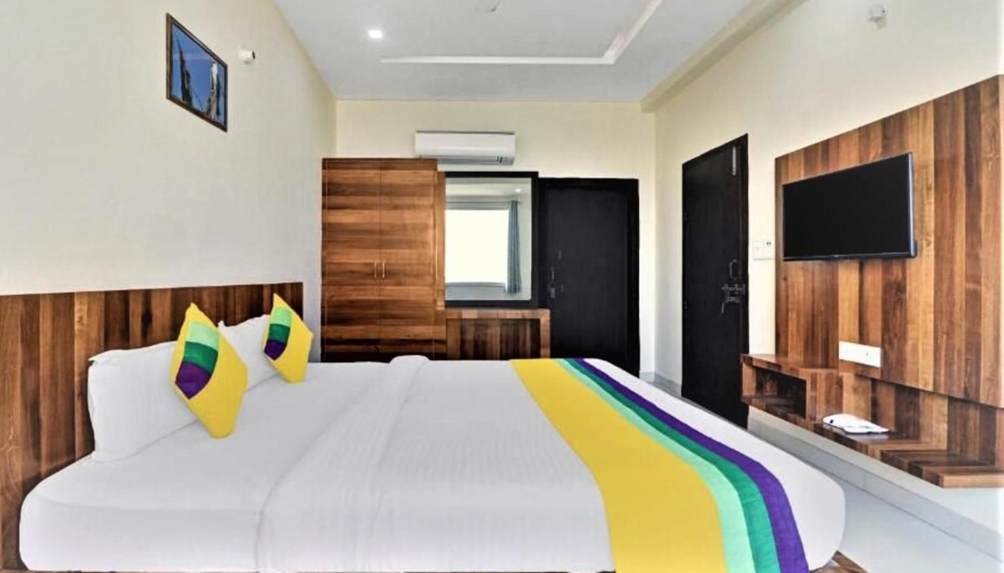 Hotel Ravi Residency Bharatpur Ngoại thất bức ảnh